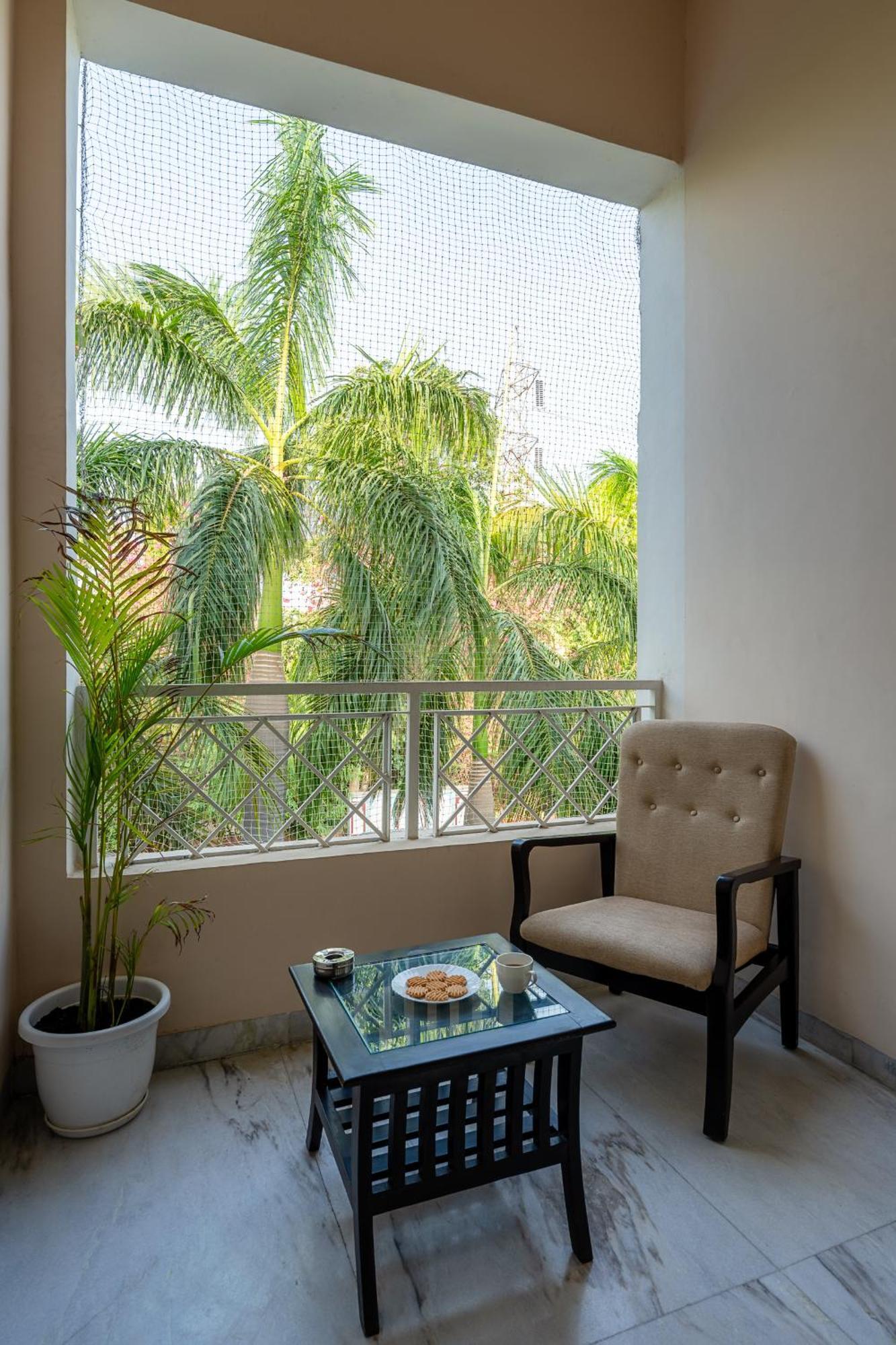 Nine Palms Resort Jaipur Luaran gambar