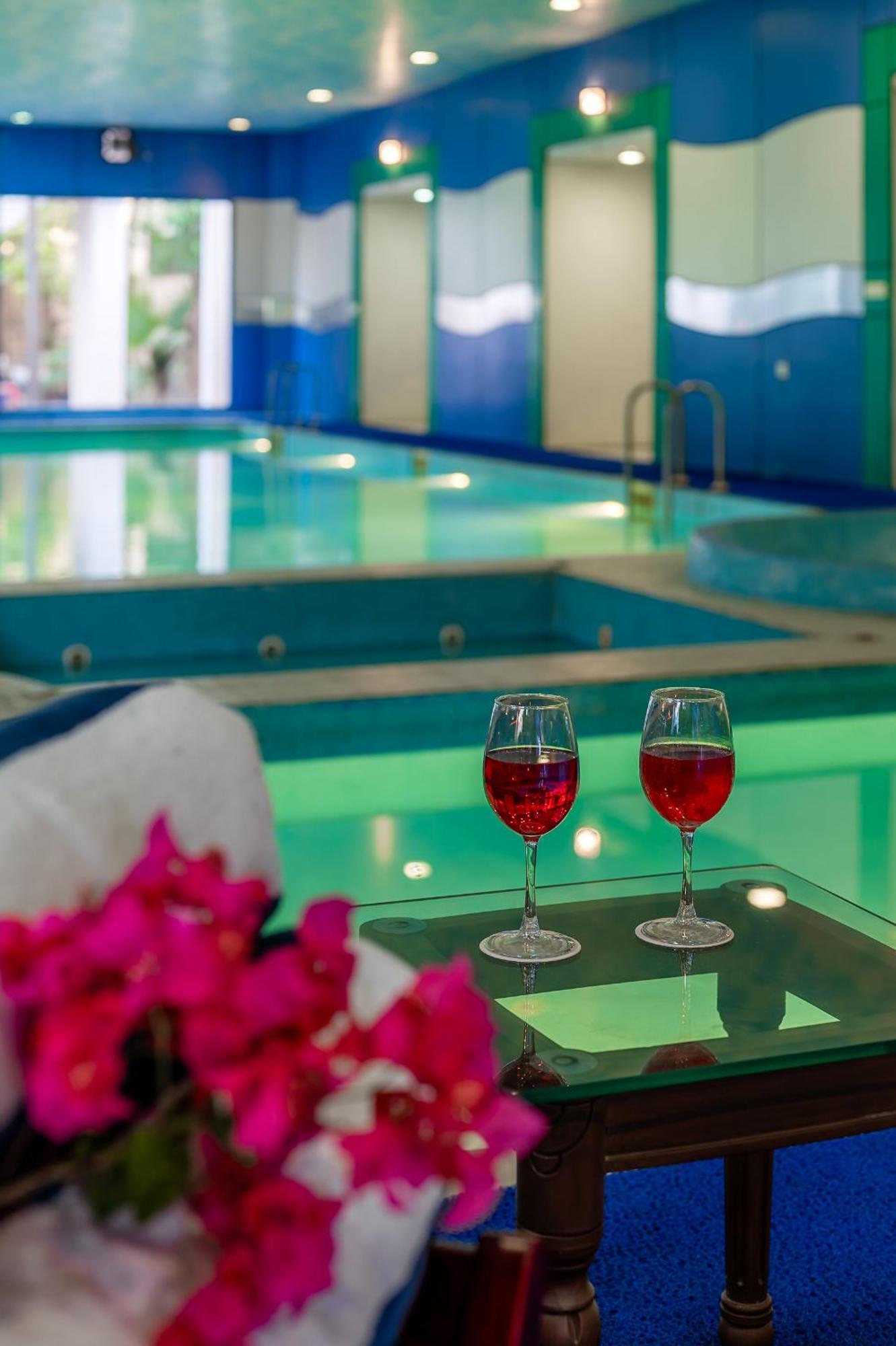 Nine Palms Resort Jaipur Luaran gambar